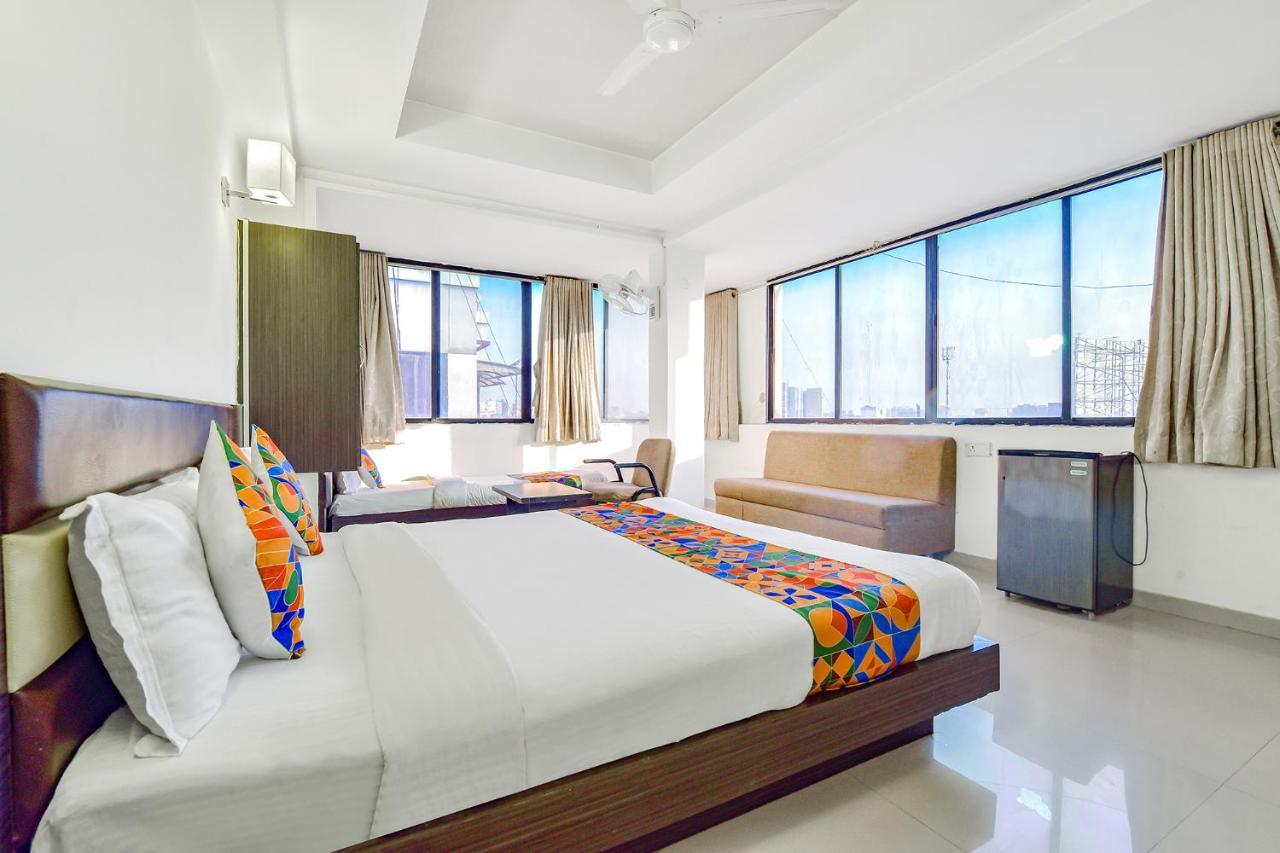Fabhotel Skyland Ahmedabad Exterior foto